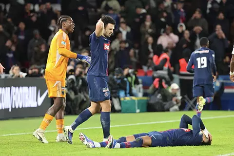 مفاجأة كبرى في كأس فرنسا.. باريس سان جيرمان يودع من دور الـ32 (فيديو)